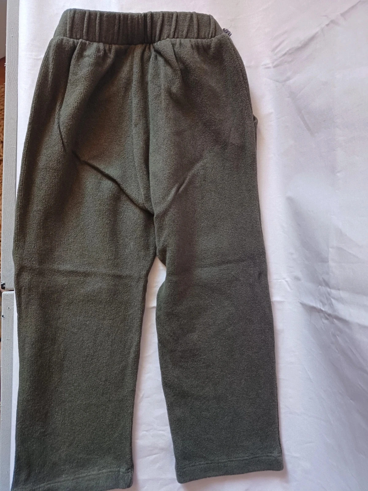 Calça de moletom Zara 3/4 anos kaki – photo 2